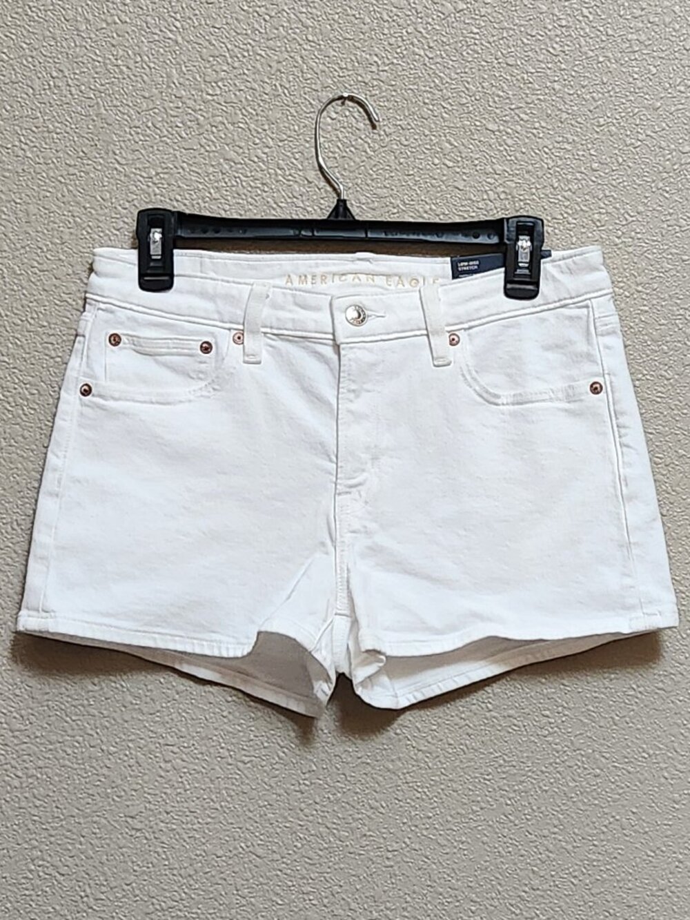 AE AMERICAN EAGLE Perfect Shortie Low Rise White Shorts - Sz 4 - NEW NWT